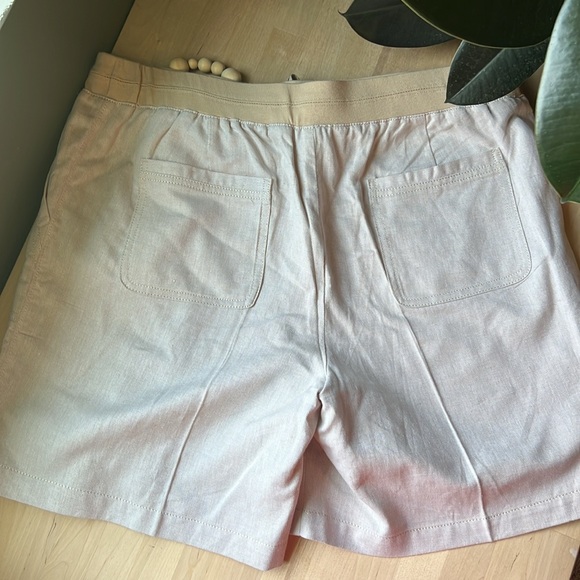 Talbots cotton/linen shorts - Picture 3 of 4